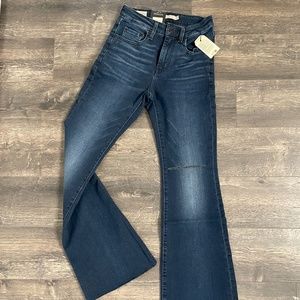 Levi's® Premium 726 HIGH RISE FLARE WOMEN'S JEANS